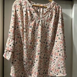 Violet & Claire Top - Size 2X - Like New